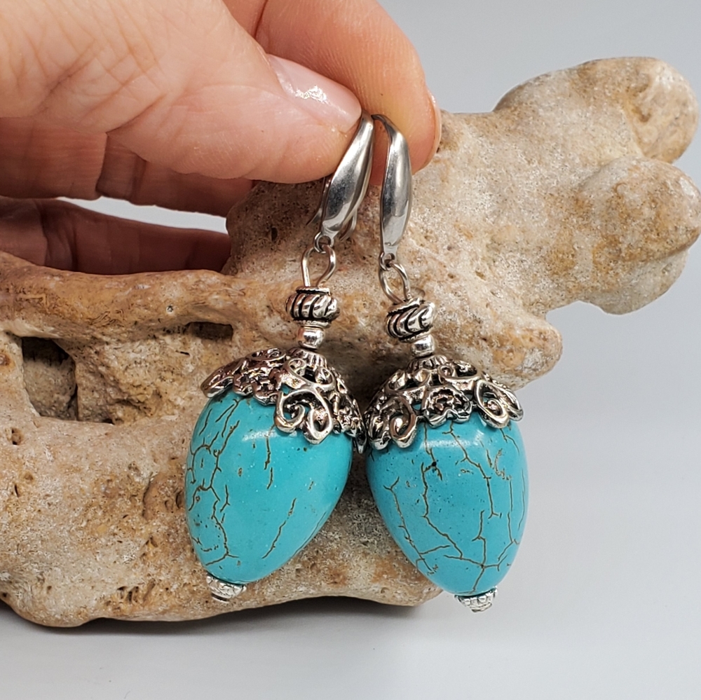 ❤️ Silver Earrings Blue Howlite Stone